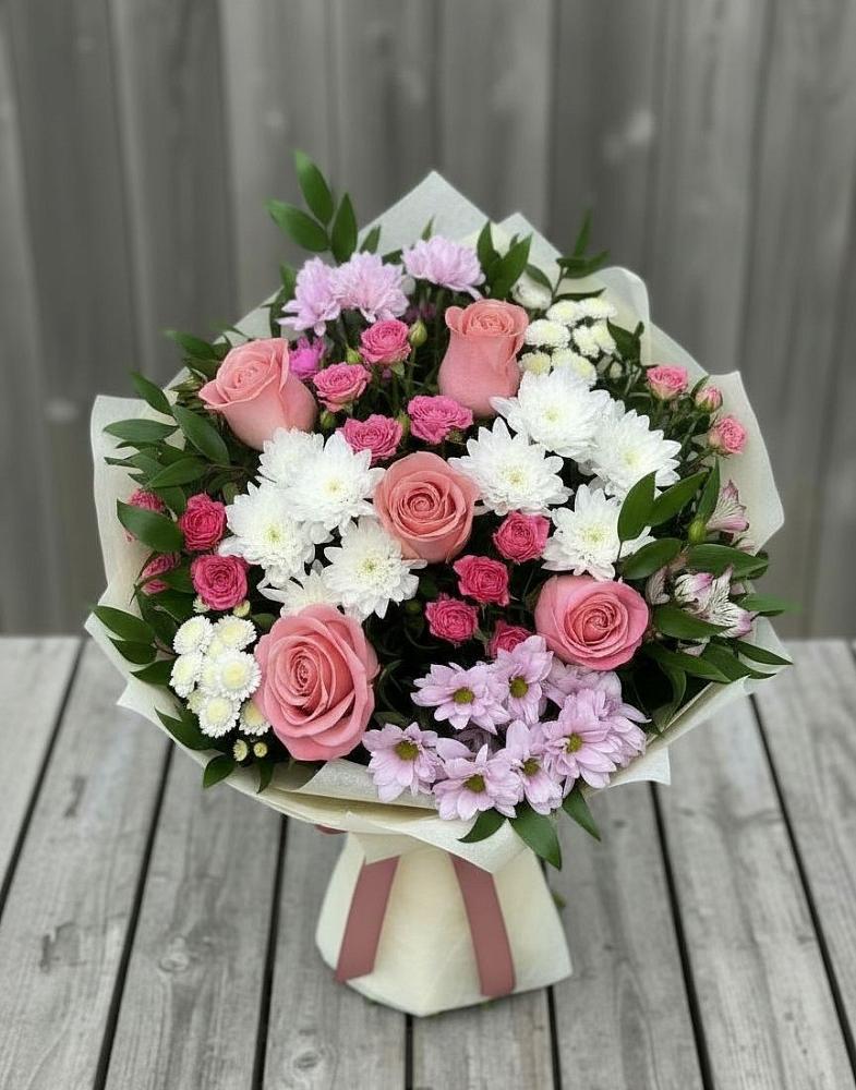 Букет цветов из: Альстромерии, Гвоздики, Розы и Хризантемы в Хворостянка