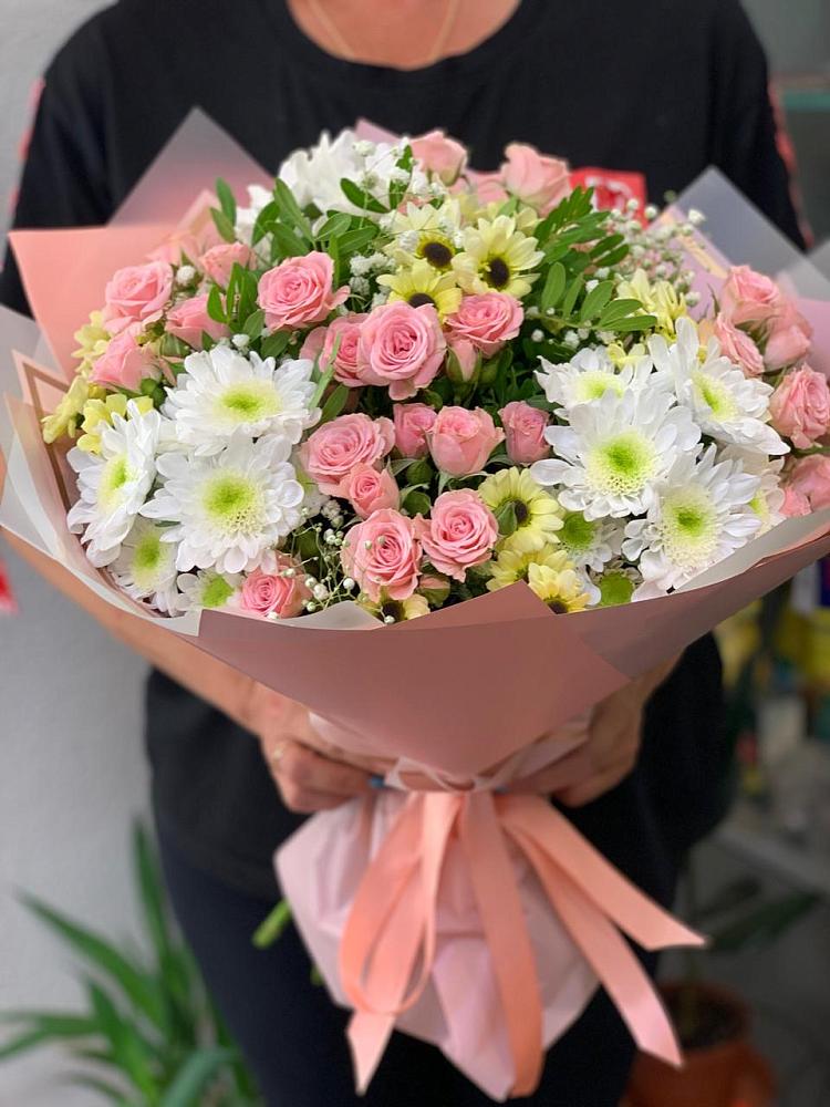 Букет цветов из: Розы и Хризантемы в Хворостянка