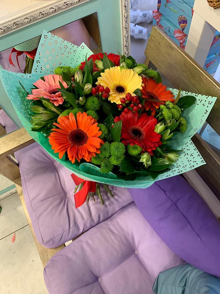 Букет цветов из: Герберы, Хризантемы и Альстромерии в Хворостянка