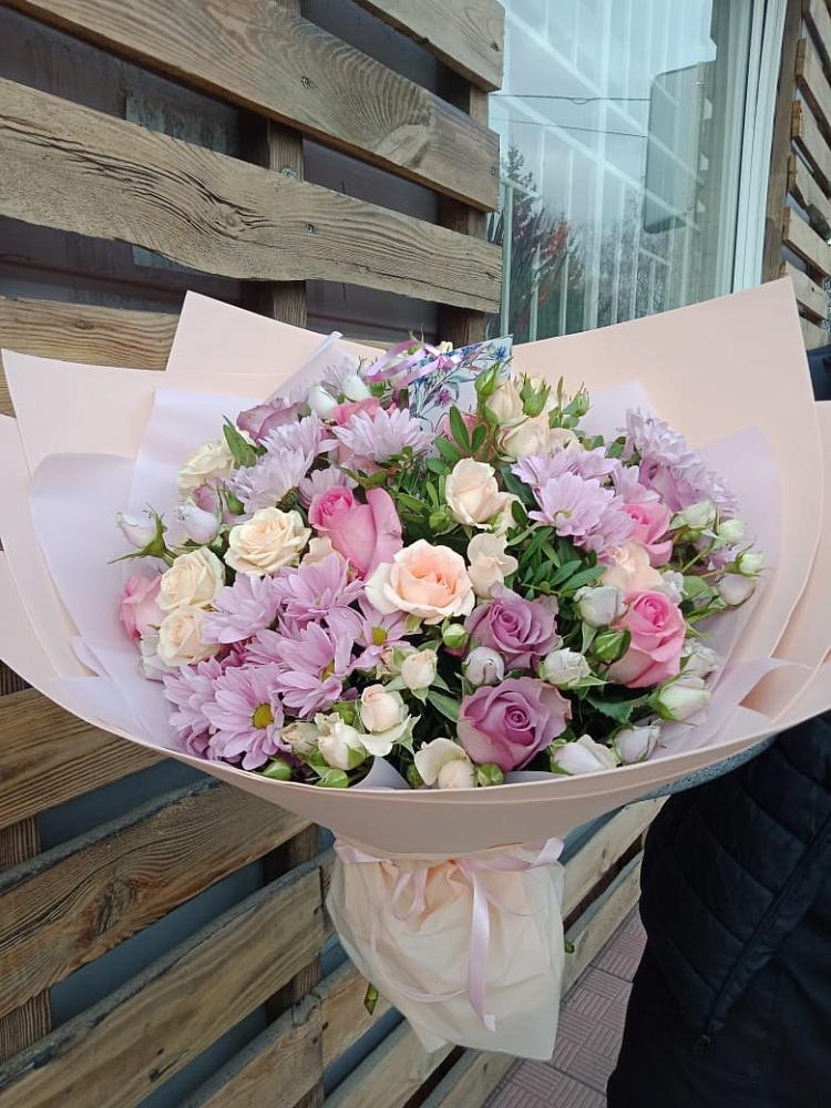 Букет цветов из: Розы и Хризантемы в Хворостянка