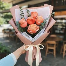 Букет цветов из:  Розы в Хворостянка