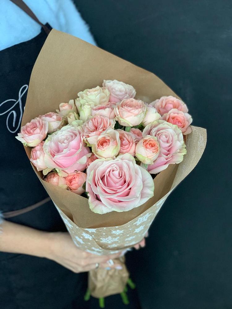 Букет цветов из: Хризантемы и Розы в Хворостянка