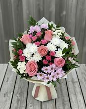 Букет цветов из:  Альстромерии, Гвоздики, Розы и Хризантемы в Хворостянка