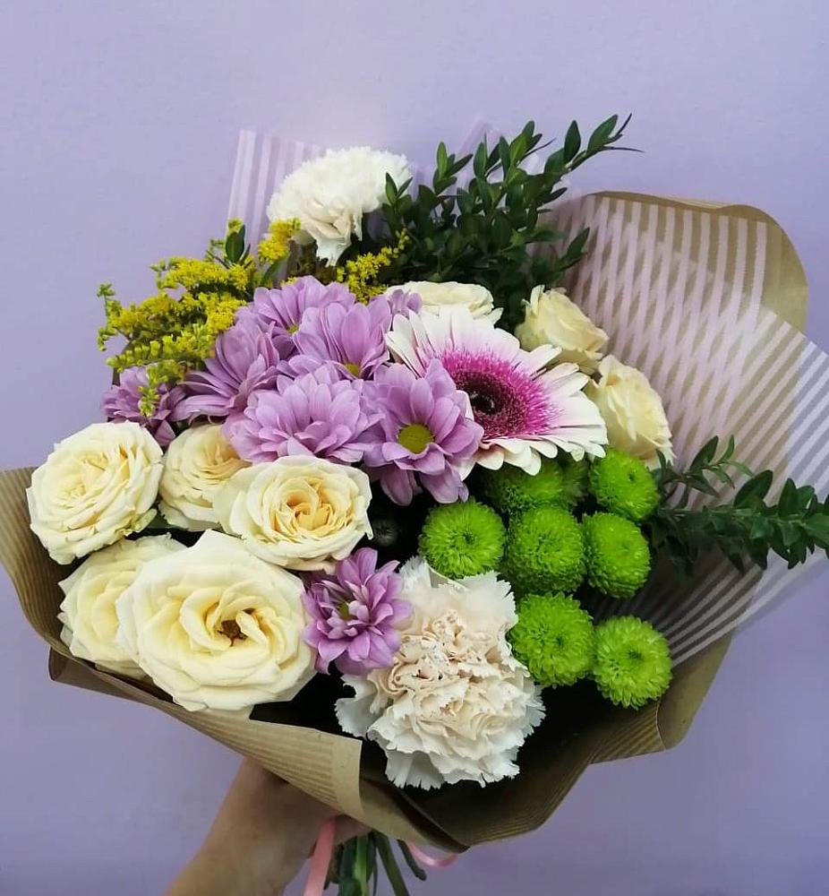 Букет цветов из: Хризантемы, Розы, Гвоздики и Герберы в Хворостянка