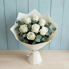 Букет Белые розы в Эвкалипте в Хворостянка