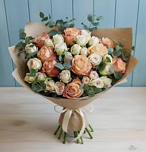 Букет цветов из:  Альстромерии и Розы в Хворостянка