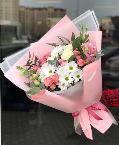 Букет цветов из: Розы, Лизиантусы и Хризантемы в Хворостянка